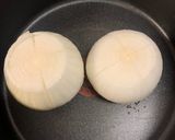 まるごと新玉ねぎのトロトロコンソメ煮！作り方1写真
