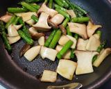 アスパラとエリンギのバター醤油ソテー作り方4写真