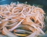 簡単！絶品コロッケ丼　〜ふわとろ卵とじ〜作り方3写真