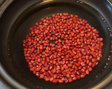 ことこと炊いて甘さ控えめの粒あんづくり作り方1写真