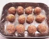 鶏団子と白菜のあったかスープ 春雨入り作り方1写真