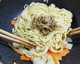 ミツバと野菜・ニンニクペーストの焼きソバ作り方7写真