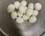 簡単絶品！うずらの卵のにんにく麺つゆ漬け作り方1写真