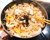 豚肉と新玉ねぎのバター塩昆布炒め作り方6写真