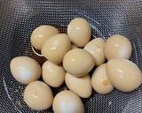 簡単絶品!うずらの卵のにんにく麺つゆ漬け作り方5写真