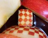 お弁当に！市松模様のりんごの飾り切り作り方13写真