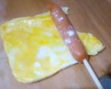オムドッグ（串つきソーセージの卵巻き）作り方5写真
