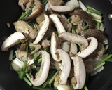 にらと椎茸の和風とり肉炒め作り方3写真