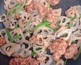 豚こまと蓮根の揚げ煮作り方6写真