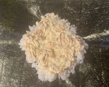 梅マヨと卵焼き入りおにぎらず♫作り方3写真