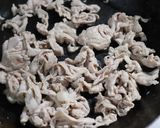 簡単♪豚もも肉タケノコ蕨の味噌カレー炒め作り方2写真