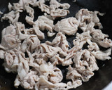 簡単♪豚もも肉タケノコ蕨の味噌カレー炒め作り方2写真