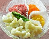 カリフラワーの麻婆風炒めを焼きそばにのせてみた♪作り方1写真
