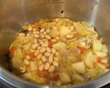 トマト味のキャベツと大豆のスープ作り方6写真