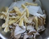 舞茸と大根の味噌汁♪舞茸と大根香る♪作り方3写真