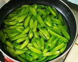 簡単☆きぬさやのお浸し（醤油糀で）作り方1写真