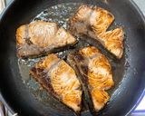 絶品✨しょうがたっぷり　ブリの照り焼き作り方4写真
