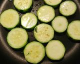 さつま揚げとズッキーニの酢醤油漬け作り方1写真