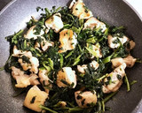 鶏もも肉とほうれん草のバター炒め作り方2写真