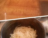 強い旨味のWダシ！『京風きざみうどん』作り方4写真