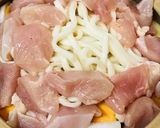 味噌＆バターでしあげる鶏肉＆野菜うどん鍋作り方3写真
