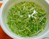 簡単！豆苗豚丼作り方2写真