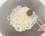 ほぼ3分で完成<ズボラ飯>釜玉納豆うどん作り方1写真