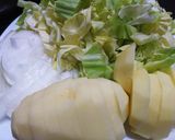 じゃが芋ホクホク！鮭カマちゃんちゃん焼き作り方1写真