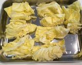 春キャベツの豚肉巻き巻き蒸し焼き作り方1写真