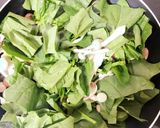 ほうれん草としめじのバター醤油炒め作り方3写真