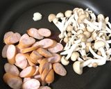 コク旨！ウインナーとしめじのトマトパスタ作り方2写真