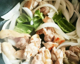 鶏肉と新玉ねぎのオイスター炒め♪作り方4写真