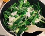 葉玉ねぎ油味噌炒め作り方2写真
