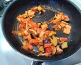 揚げ茄子としめじのトマトソースパスタ作り方13写真