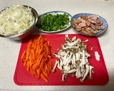 簡単！美味しい！ 焼きそば麺でナポリタン作り方1写真