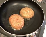 超簡単フワフワハンバーグ♪お弁当にも！作り方4写真