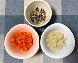 離乳食後期★タラと野菜のトマト煮作り方1写真