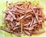 簡単！焼豚とモヤシのごま風味サラダ作り方3写真