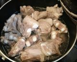 お得! 豚ナンコツとダイコンの白だし煮作り方1写真