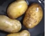 カレー風味じゃがいも転がし焼き作り方1写真