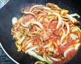 サルシッチャときのこのトマトソースパスタ作り方5写真