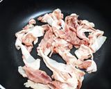 パパッと作れる♫豚肉と山芋の梅肉炒め作り方3写真
