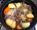 ストウブで作るピリッと甘辛肉じゃが作り方9写真