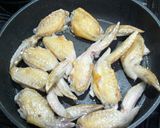 ✿手羽先の照り煮✿～オイ味噌風味～作り方1写真