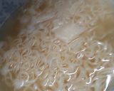 にらとごま油ですごくおいしいラーメン作り方2写真