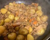 ご飯がはかどる！ピリ辛新じゃが肉じゃが作り方6写真