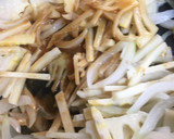 筍と玉ねぎのオイマヨ炒め作り方7写真