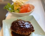 クロワッサンにハンバーグ挟んだだけサンド作り方1写真