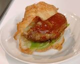 クロワッサンにハンバーグ挟んだだけサンド作り方7写真