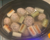 蓮根つくねと焼きねぎのスープ鍋作り方6写真